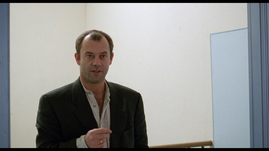 Screen capture from Shallow Grave