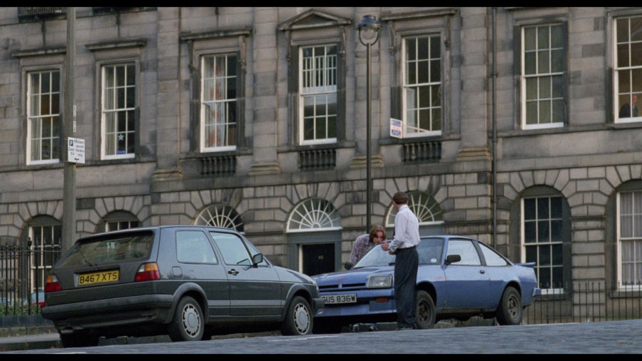 Screen capture from Shallow Grave