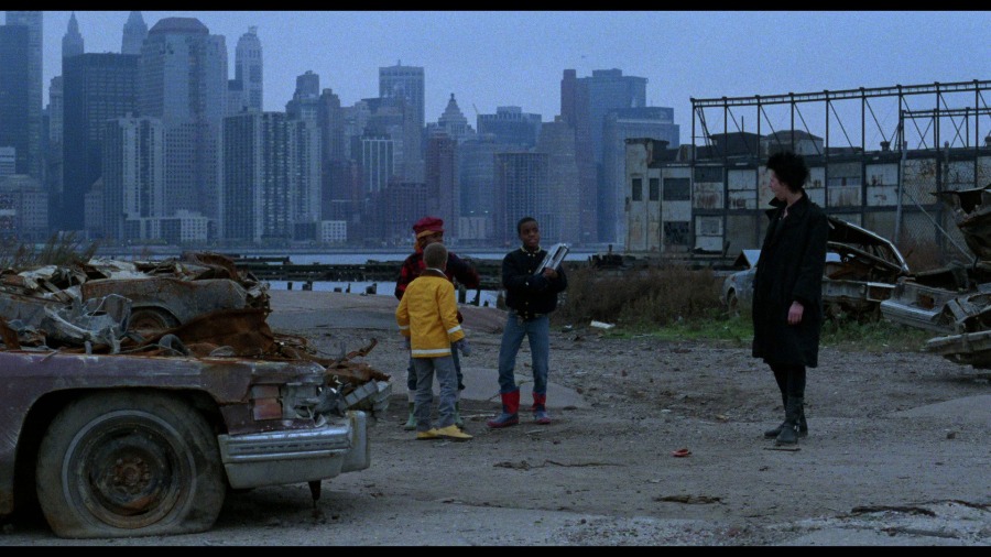 Screen capture from Sid & Nancy