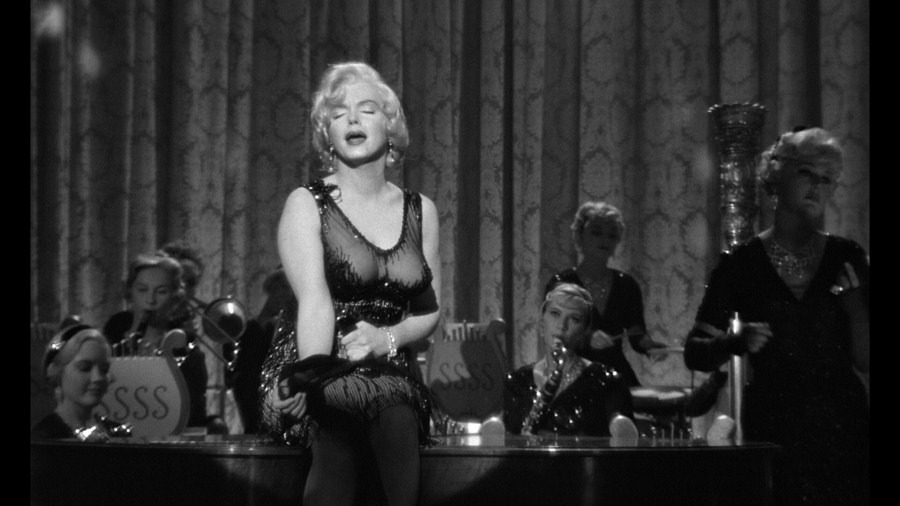 Screen capture from Some Like It Hot