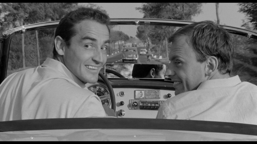 Screen capture from Il sorpasso