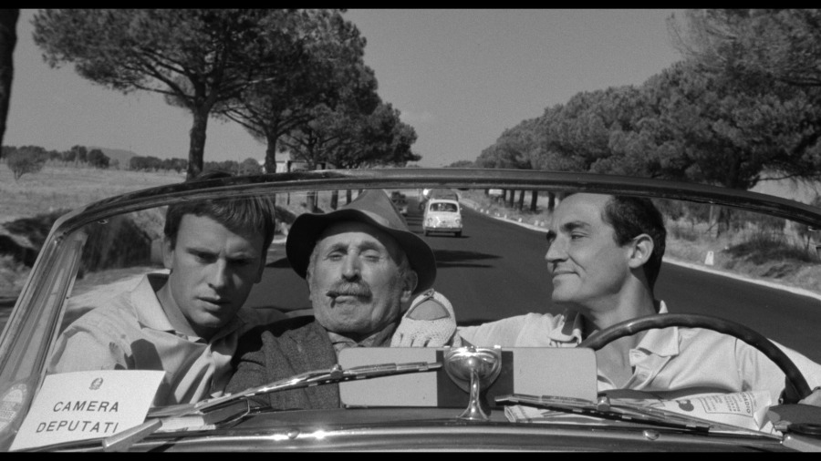 Screen capture from Il sorpasso