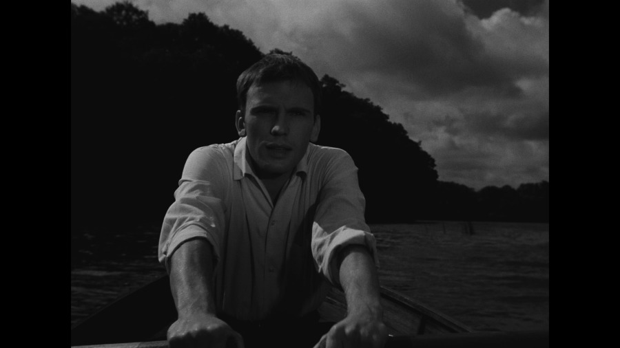 Screen capture from Spotlight on a Murderer