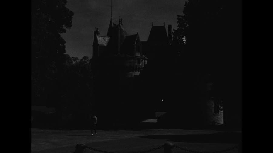 Screen capture from Spotlight on a Murderer