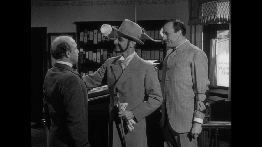Screen capture from Smiles of a Summer Night