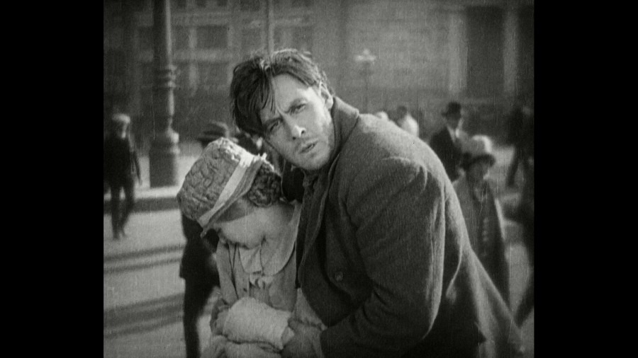 Screen capture from Sunrise