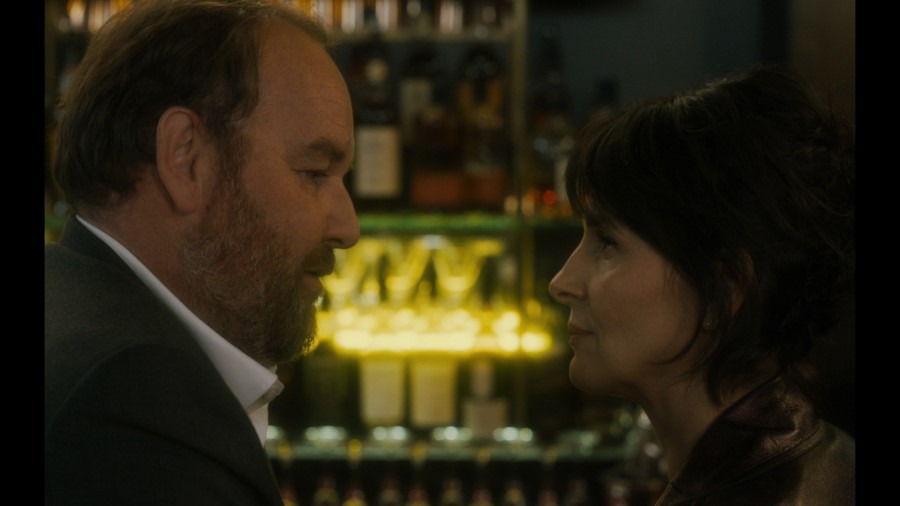 Screen capture from Let the Sunshine In