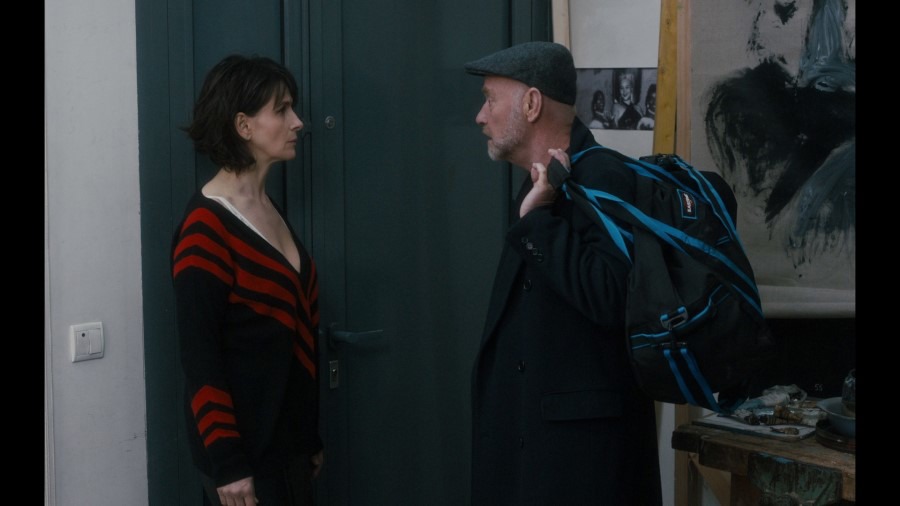 Screen capture from Let the Sunshine In