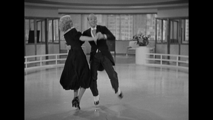 Screen capture from Swing Time
