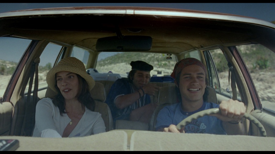 Screen capture from Y tu mamá también 