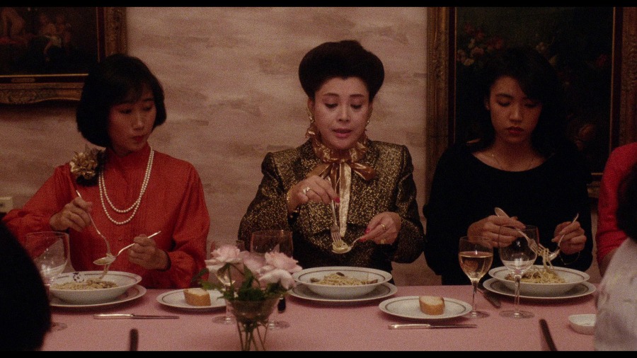 Screen capture from Tampopo