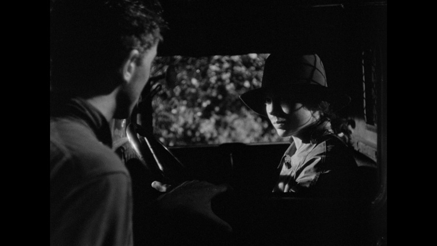 Screen capture from They Live by Night