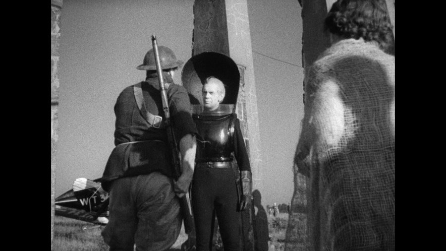 Screen capture from Things to Come