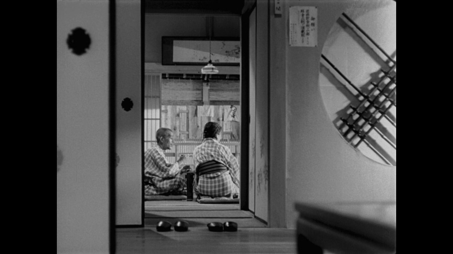 Screen capture from Tokyo Story