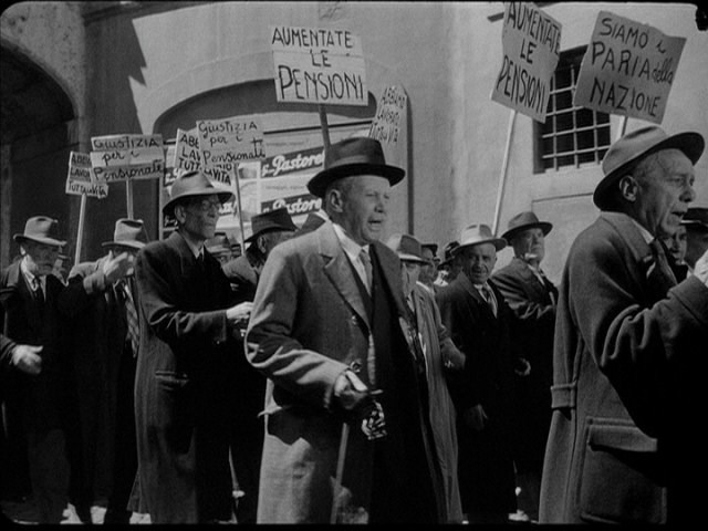 Screen capture from Umberto D.