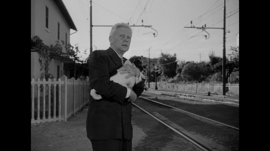 Screen capture from Umberto D.