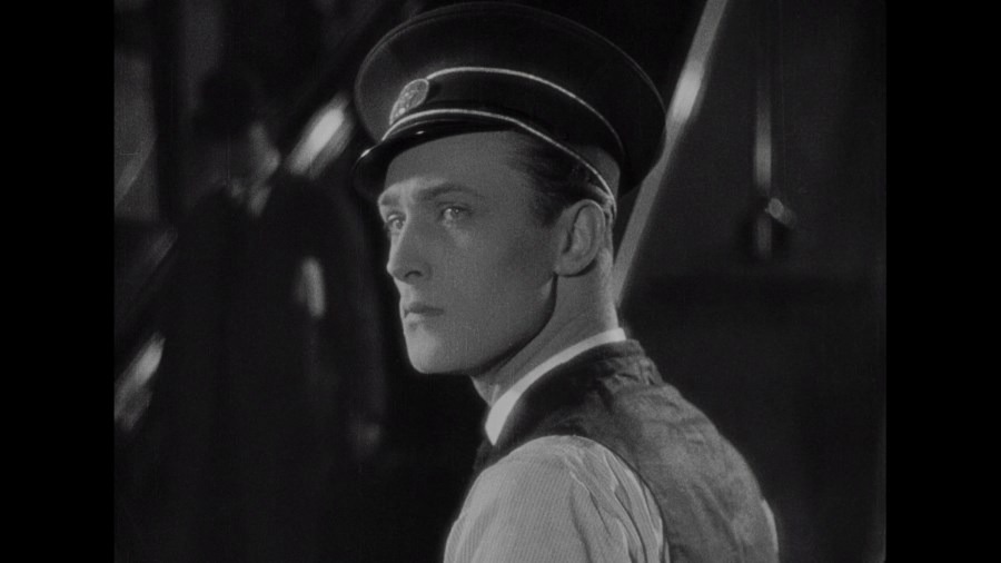Screen capture from Underground