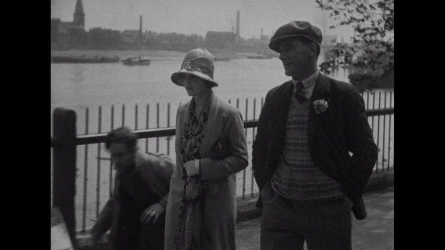 Screen capture from Underground