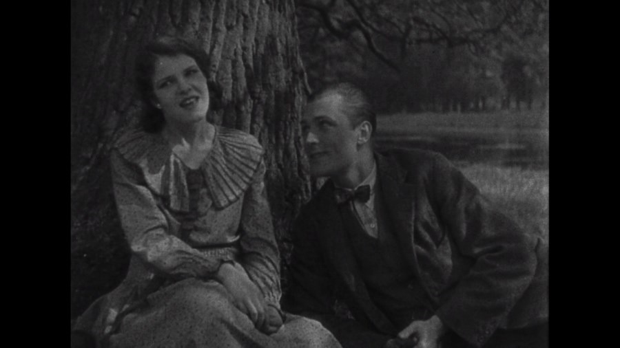 Screen capture from Underground