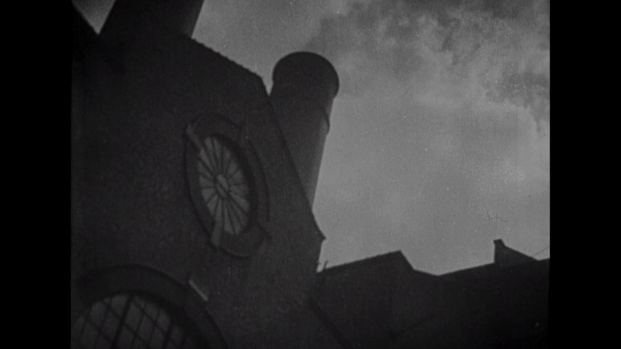 Screen capture from Underground