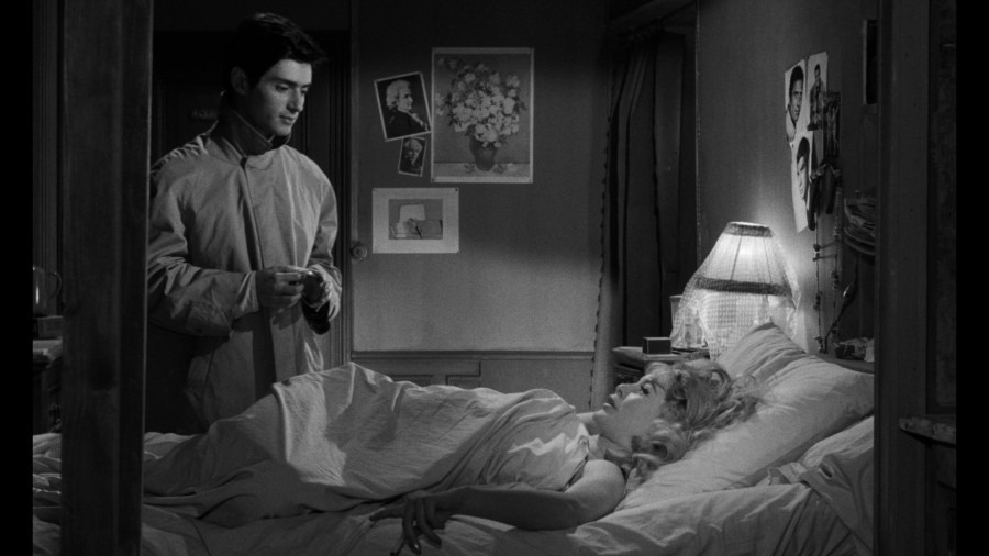 Screen capture from La vérité