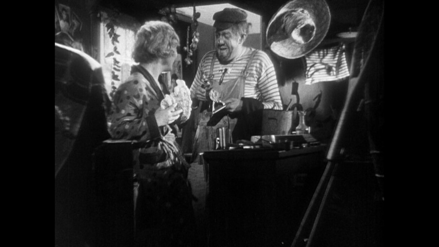 Screen capture from The Complete Jean Vigo