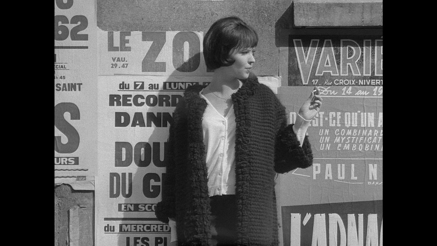 Screen capture from Vivre sa vie