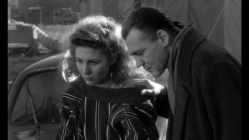 Screen capture from Wings of Desire