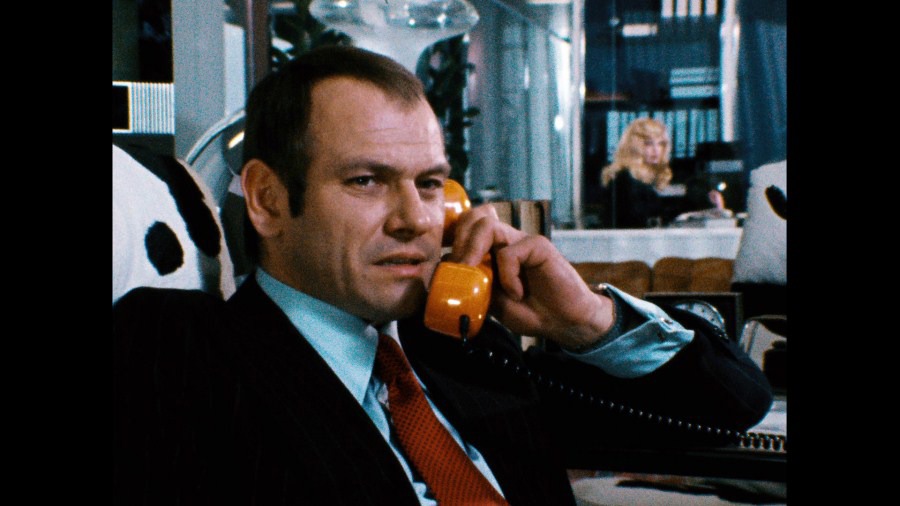 Screen capture from World on a Wire