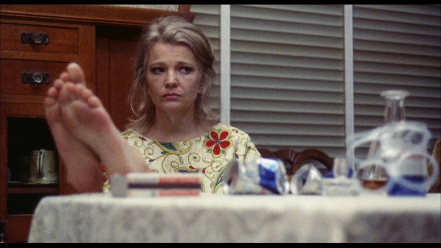 Screen capture from A Woman Under the Influence