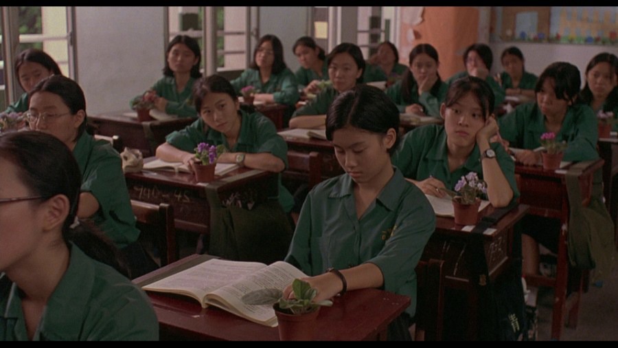 Screen capture from Yi Yi