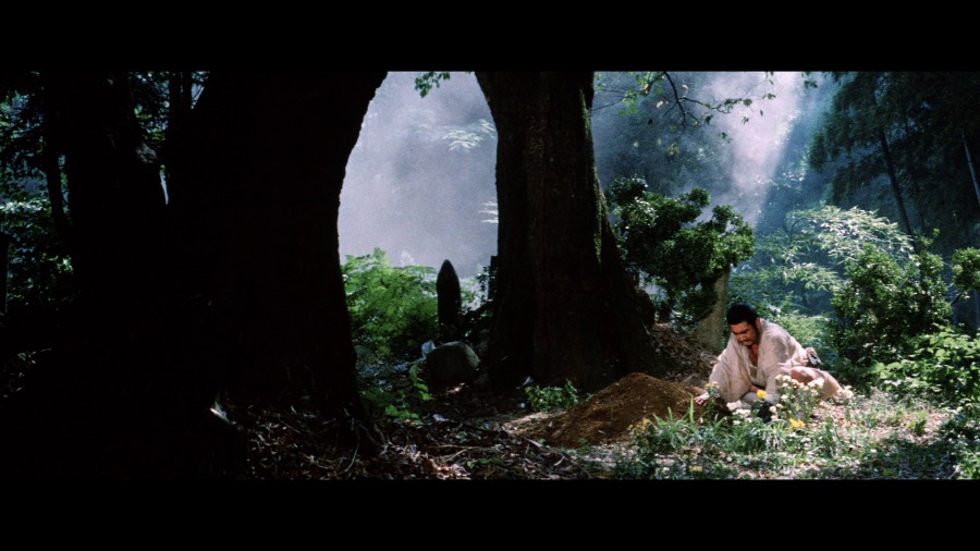 Screen capture from Zatoichi: The Blind Swordsman