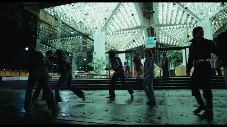 Screen capture from Out of the Blue