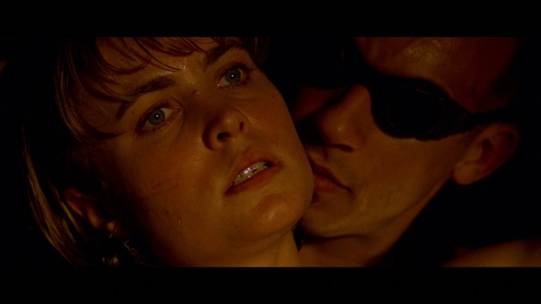 Screen capture from Pitch Black