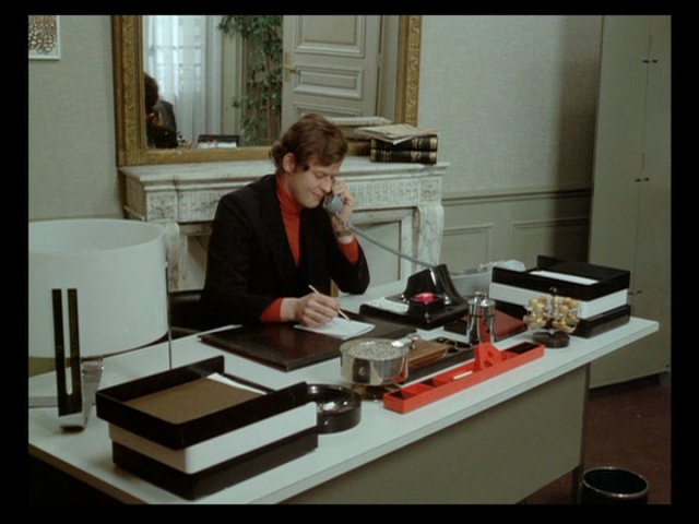 Screen capture from Love in the Afternoon