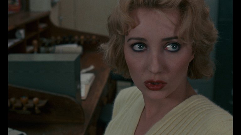 Screen capture from Cop Au Vin (Poulet au vinaigre)