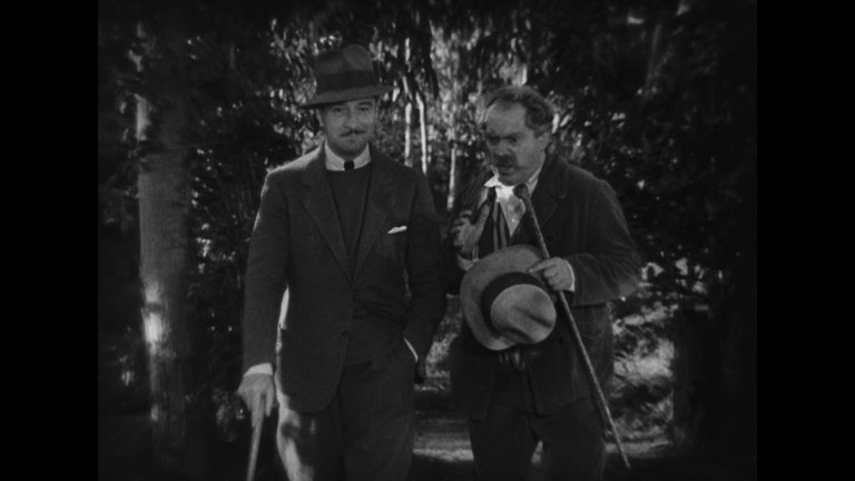Screen capture from Freaks / The Unknown / The Mystic: Tod Browning’s Sideshow Shockers