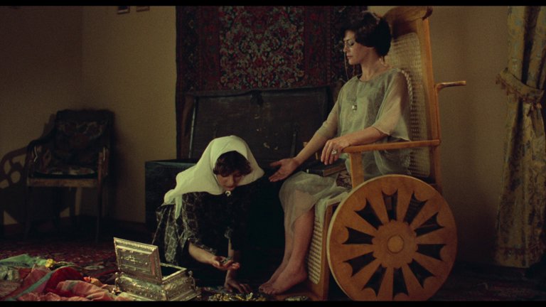 Screen capture from Chess of the Wind / Muna moto