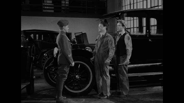 Screen capture from The Roaring Twenties