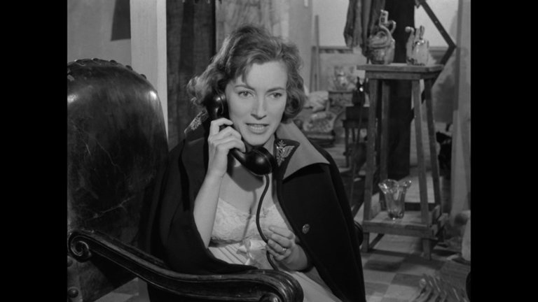 Screen capture from Le amiche