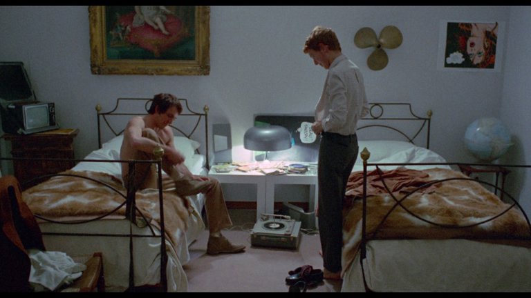 Screen capture from Teorema