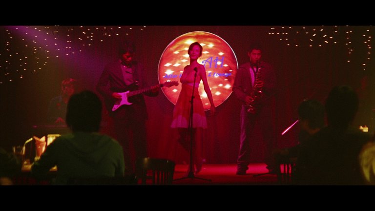 Screen capture from Throw Down