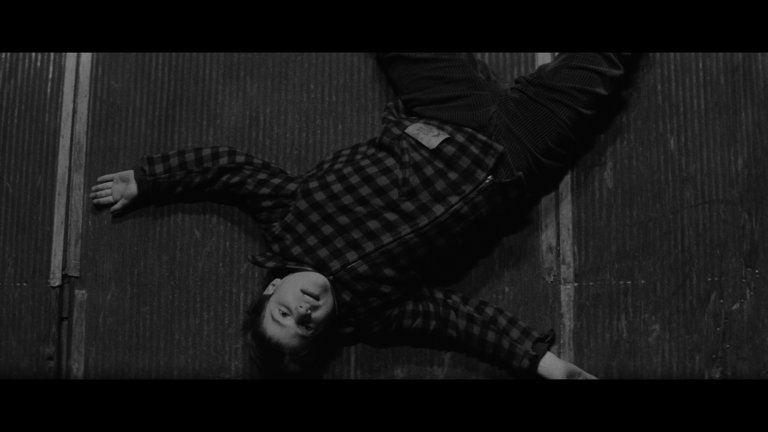 Screen capture from The 400 Blows with Antoine and Colette