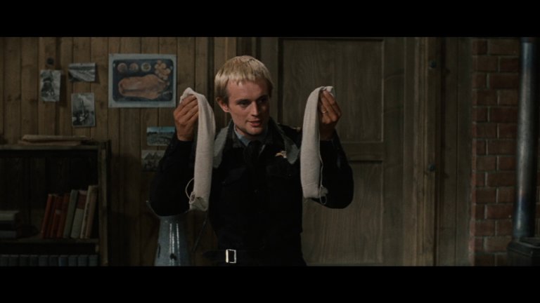 Screen capture from The Great Escape