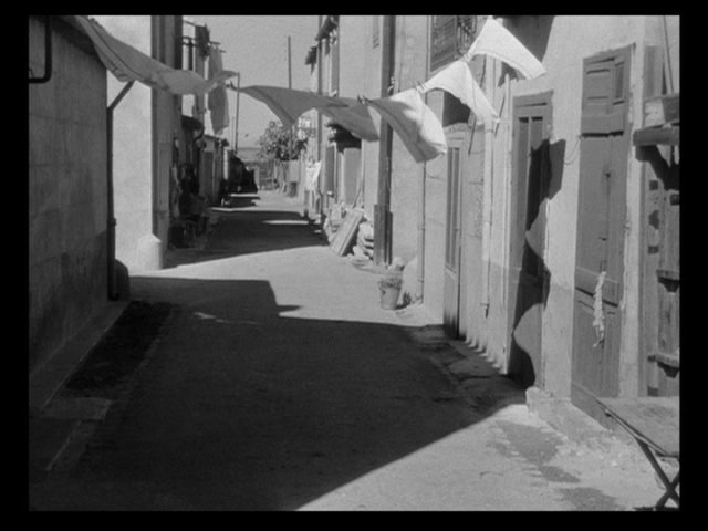 Screen capture from La Pointe Courte
