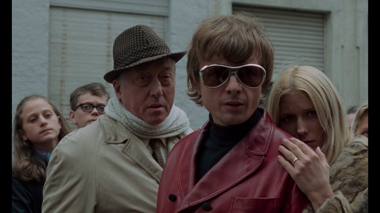 Screen capture from Daughters of Darkness