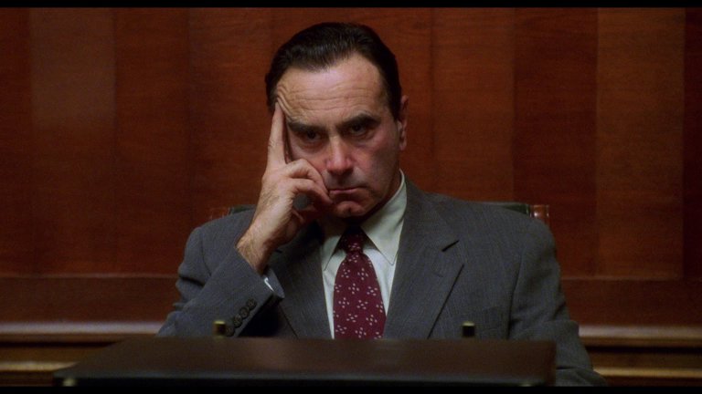 Screen capture from Mulholland Dr.