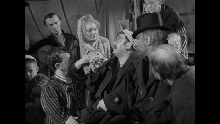 Screen capture from Sawdust and Tinsel