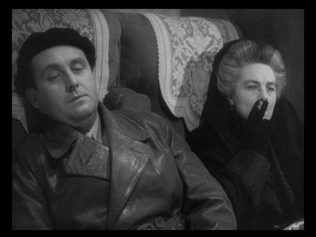 Screen capture from The Lady Vanishes