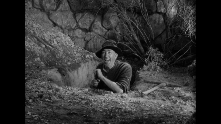 Screen capture from Broken Lullaby